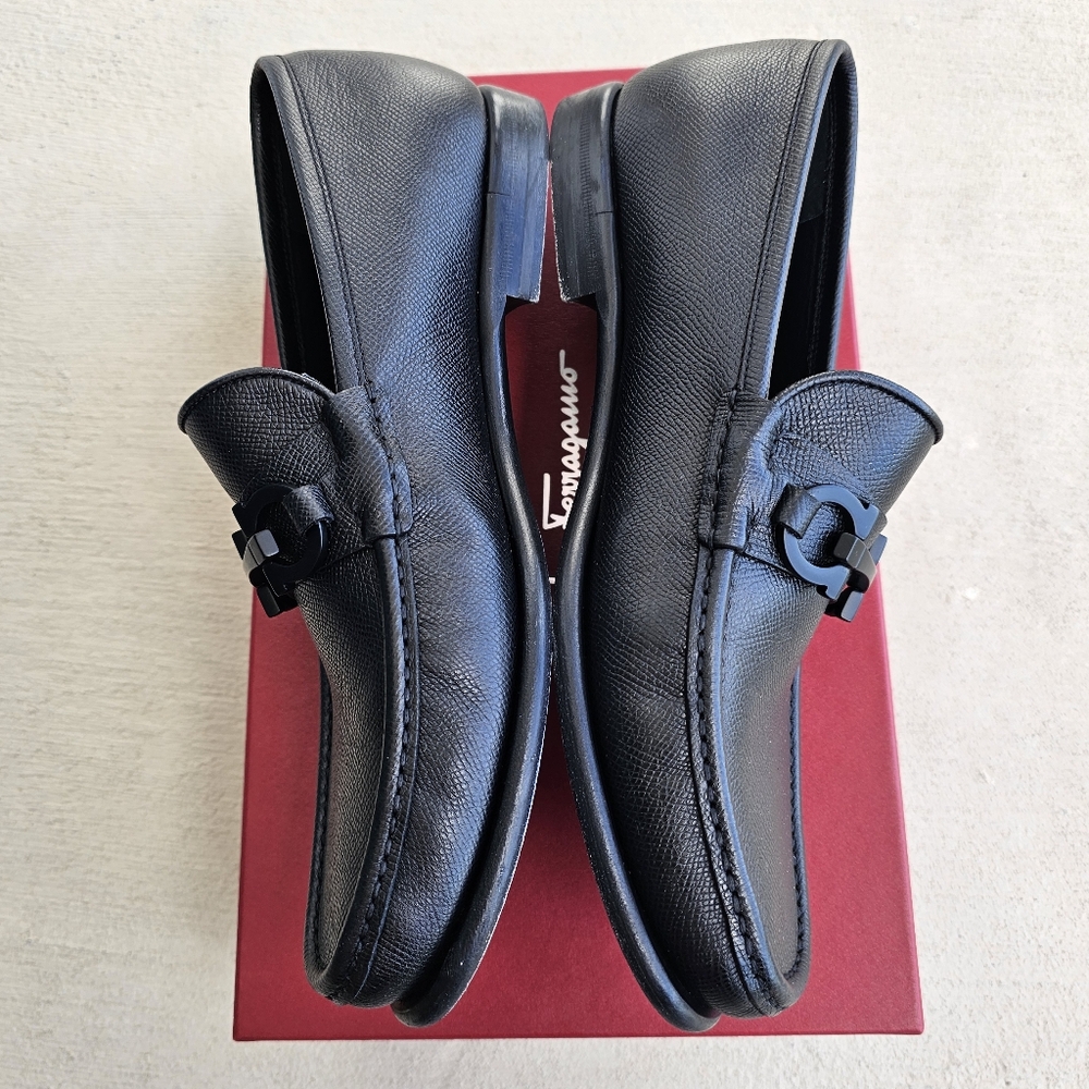 Ferragamo Men's Gancini Crown Bit Leather Loafers - Picture 8 of 16